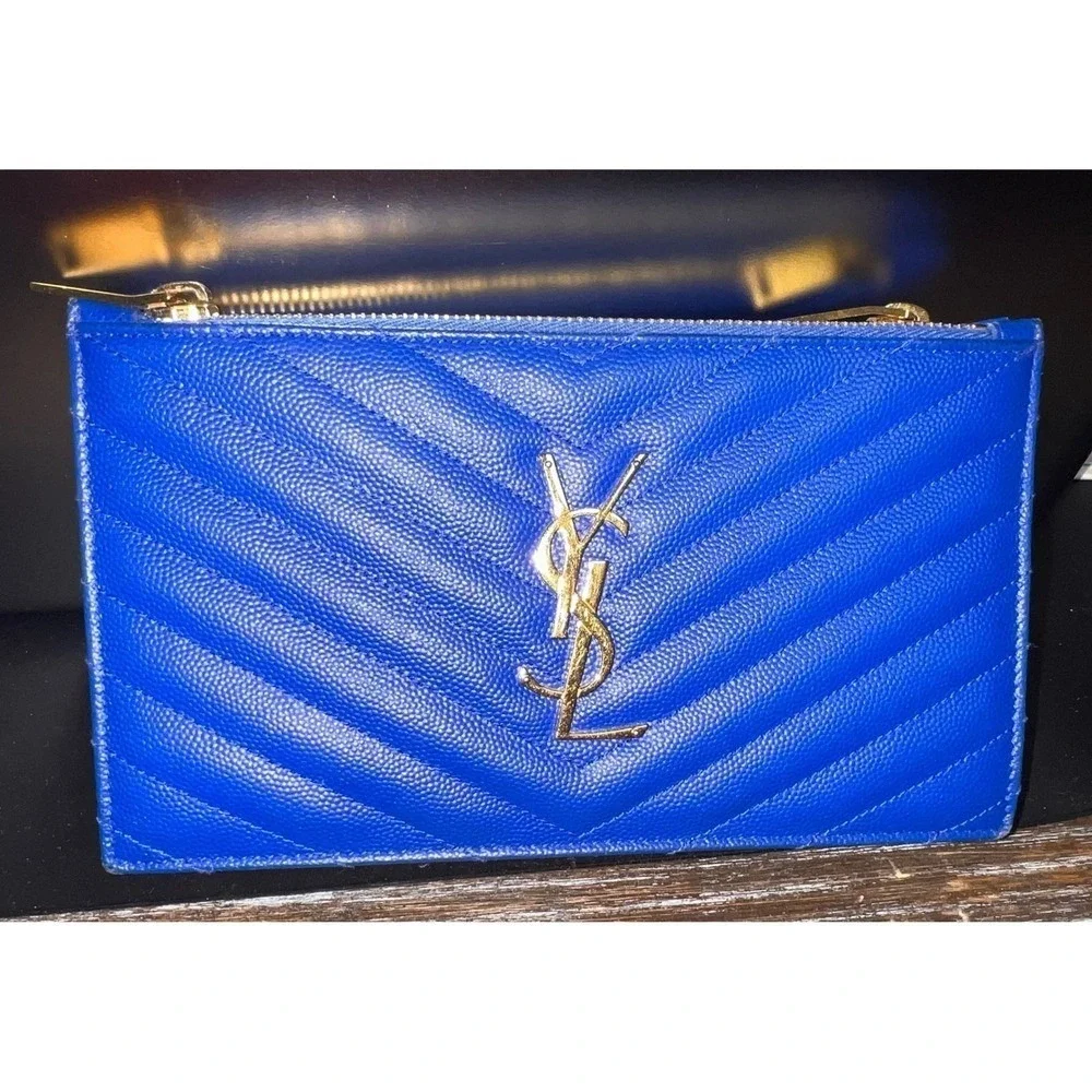 Yves Saint Laurent Cassandra Clutch Wallet Electric Blue Chevron Quilted Leather - Picture 13 of 16